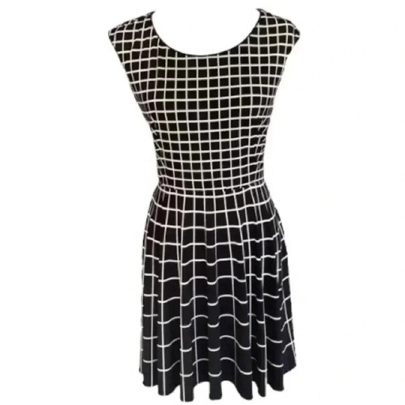 Jessica Simpson Grind Print Fit & Flare Dress - Picture 1 of 6